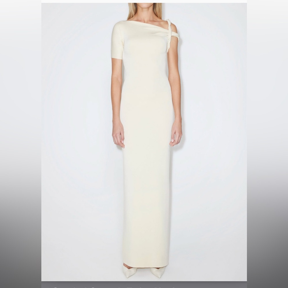 KHY Elegant Cream Off-Shoulder Dress